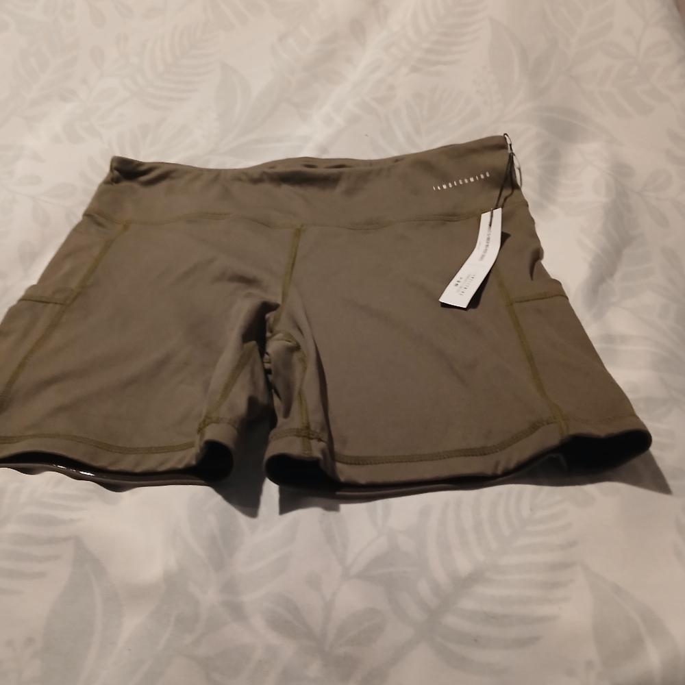 I am Becoming MFG Brand Ladies Green Workout Shorts. NWT. Size XL (12)